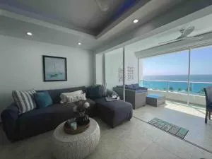 Bueno Paradise Condo In Marbella - Los Corrales