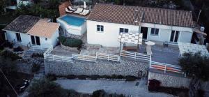 Kalyva Country House, with private beach and pool