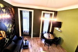 Modern flat with great location for longer stays
