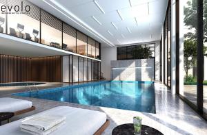 luxueux appartement avec une piscine jacuzzi et salle de sport