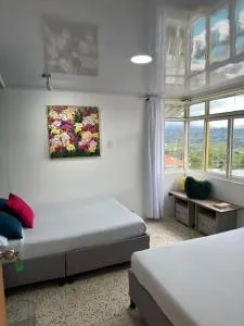 ZIVÁ HOSTAL - Pavas