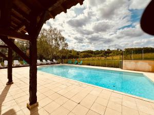 Maisons de vacances Ensemble 7 gites avec Piscines 50 couchages, Les Naudines Cottages : photos des chambres