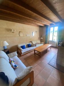 Maisons de vacances Ensemble 7 gites avec Piscines 50 couchages, Les Naudines Cottages : photos des chambres
