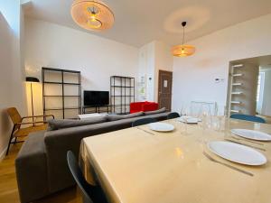 Casa : Léclat du Roi René