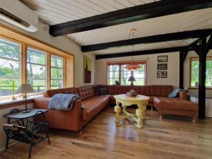 Family-Friendly Coastal Cottage