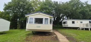 Excellent Static Caravan - Chale