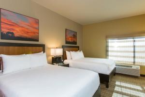 Queen Suite with Two Queen Beds room in Cambria Hotel Plano - Frisco