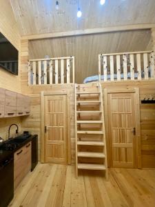 DOMEK W BRZOZACH nad jeziorem z balią na wyłączność