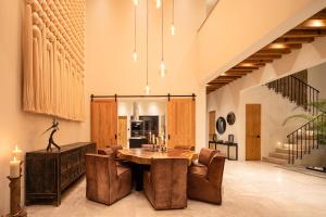 HOLT Parque Juarez Privada Stunning 5BR Villa