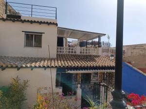 Comfortable house with sea view in Alicante + Garden