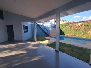 Casa 4 quartos com piscina