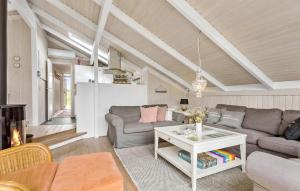 Gorgeous Home In Strandby With Wifi