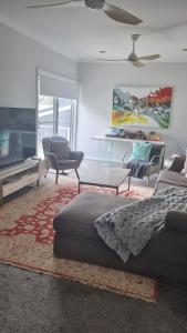 Brisbane waters cottage at Point Clare NSW