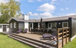 6 Bedroom Awesome Home In Væggerløse