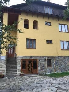 Pryvatna sadyba Svitanok