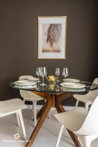 Central Spacious Apartment 1006