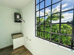 Apt#6 Valdez Lodging en el Centro de Todos Santos