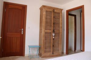 B&B / Chambres d'hotes villa Peylon : Chambre Deluxe (2 Adultes + 1 Enfant)