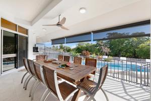 Arafura Blue a Poolside Family Oasis on the Coast