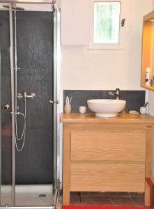 Corinthe - Villa 4 Etoiles 160m2, Climatisée, Piscine, Parking