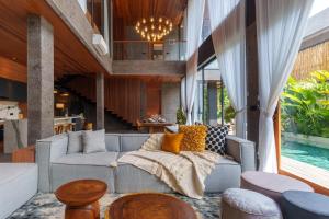 Villa Casa Wins by Maheswara