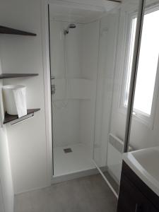 Campings MHVACANCES LOUENT PLUSIEURS MOBILHOMES DANS CAMPING 4 ETOILES PROCHE CHATEAUX et ZOO BEAUVAL : Mobile Home MH 293