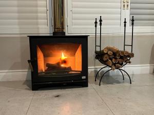 Ons C-Huis - Gansbaai Seafront Accommodation, back-up power