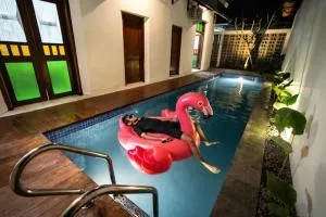 Ndalem Pringgo - Timuran