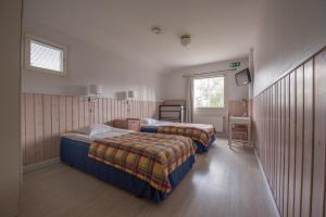 Twin Room with Extra Bed (Optional) room in Hotel Strandbo