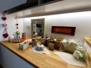 Les Hirondelles 1 Central Apartment