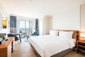 Deluxe King Room with Sea View room in Iberotel Boltenhagen