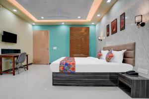 FabHotel Sky - Nr Sapphire 83 Mall, Manesar