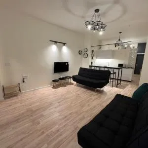 Batroun Modern Guest house - Aḑ Ḑahr