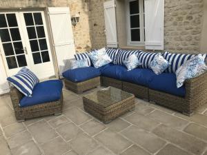 Villas Maison ancienne avec piscine au milieu des vignes : photos des chambres