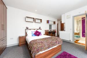 For Students Only Chapel Heights in Durham