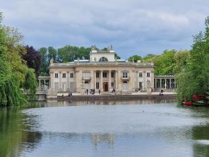 Royal Łazienki Park by Better Place
