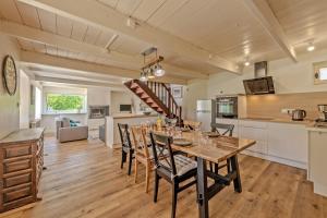 Maisons de vacances Ty Colo Plougasnou - Longere a 2.5km de la plage : photos des chambres