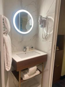 Hotels Hotel du Cheval Blanc - Paris Marne La Vallee : photos des chambres