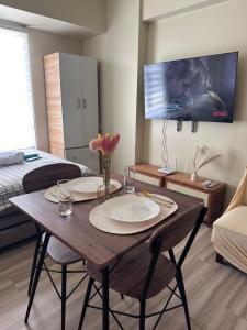 Ezra Condo in Avida Riala