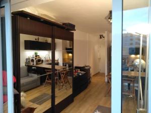 Studio neuf climatisé au cœur de Juan-les-Pins