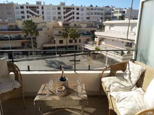 Studio neuf climatisé au cœur de Juan-les-Pins