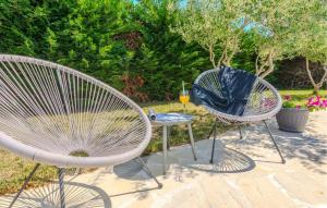 Amazing Home In Polaca With Wifi