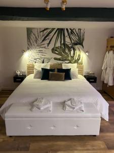 Maisons de vacances L-Etreinte, gite de charme avec jacuzzi interieur et sauna : photos des chambres