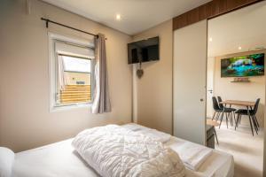 Campings M&V Resort Camping : photos des chambres
