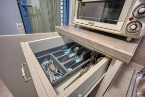 Bentzi...Boutique Apartment 1, Classic Double with kitchenette, 2 Guests