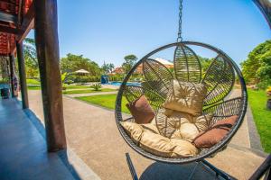 Refúgio de Lazer: Chácara c Espaço e Conforto