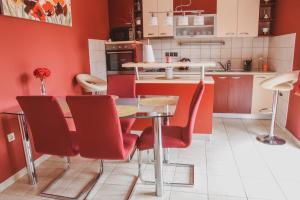 Apartment Lora