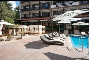 Studio!Green Paradise - Yasna Polyana