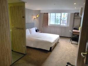 Airline Inn Ximen