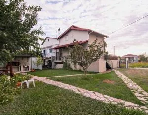 Villa Sotiria - Néa Thésis